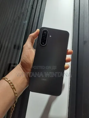 Photo - New Samsung Galaxy A17 5G 256 GB Black