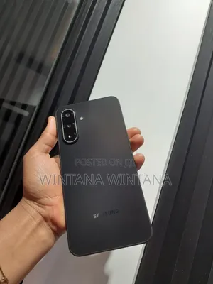 New Samsung Galaxy A17 5G 256 GB Black