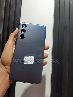 Photo - New Samsung Galaxy M35 128 GB Blue