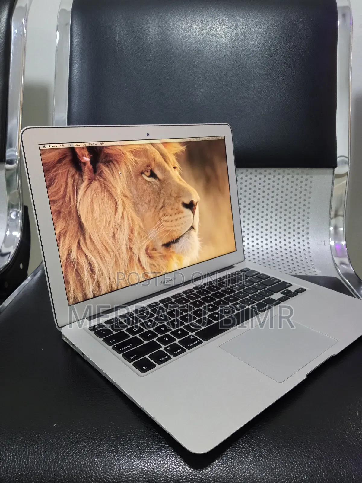 New Laptop Apple MacBook Air 2011 4GB Intel Core I5 SSD 128GB