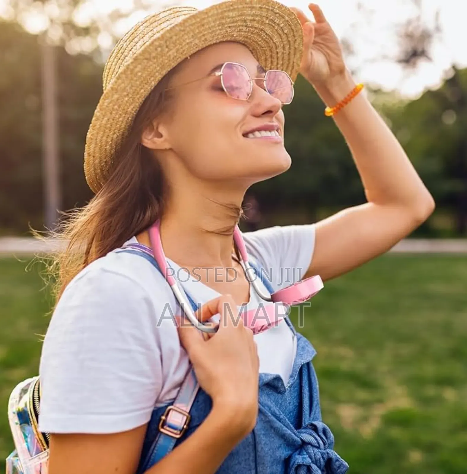 Versatile Cooling Hands Free Comfort
