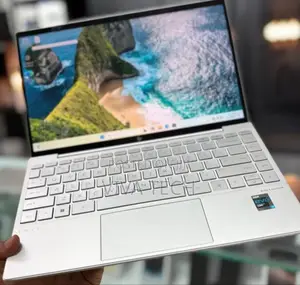 New Laptop HP Envy X2 16GB Intel Core I7 SSD 512GB