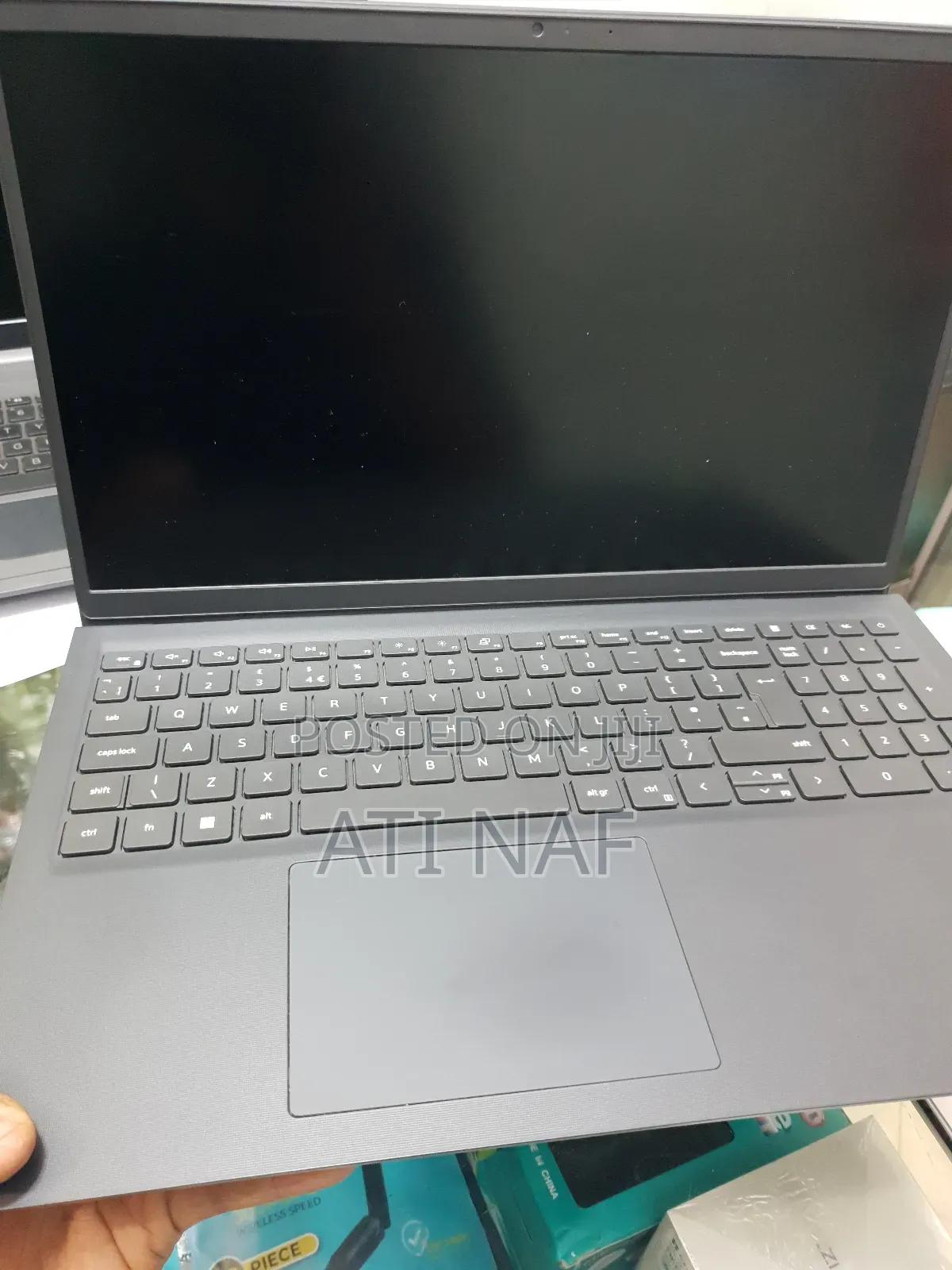 New Laptop Dell Vostro 15 5000 16GB Intel Core i7 SSD 512GB