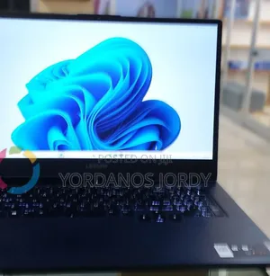 New Laptop Lenovo Legion 5 16GB AMD Ryzen 7 SSD 1T