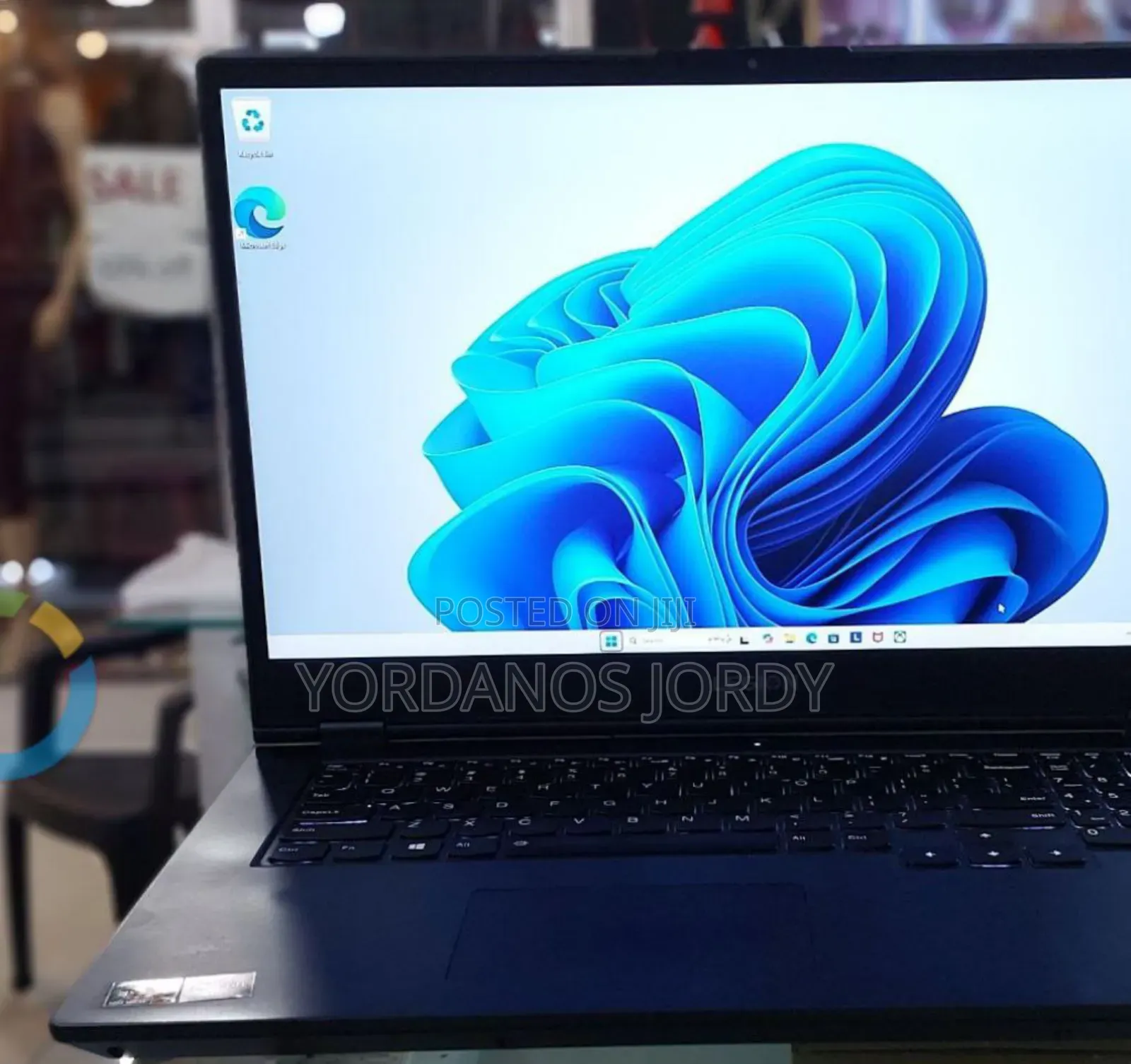 New Laptop Lenovo Legion 5 16GB AMD Ryzen 7 SSD 1T