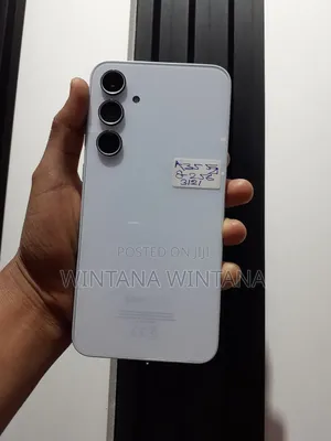 New Samsung Galaxy A35 128 GB White