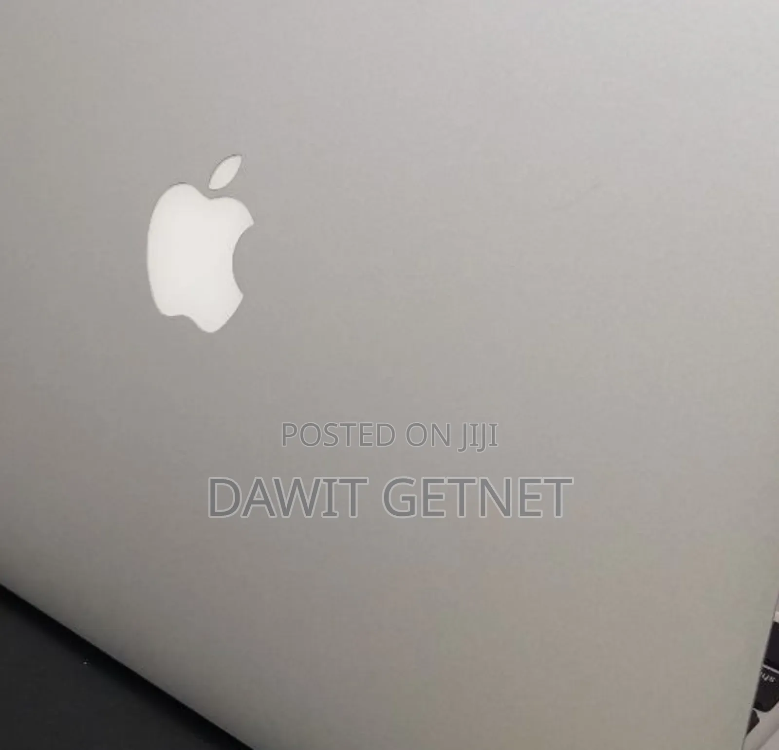 New Laptop Apple MacBook Air 2011 4GB Intel Core I5 SSD 128GB