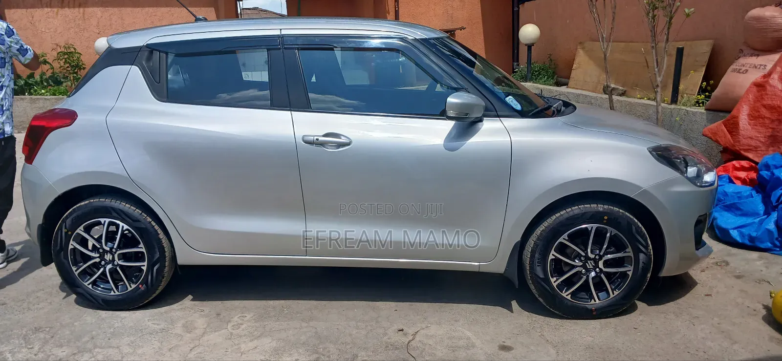 New Suzuki Swift 2023 Silver