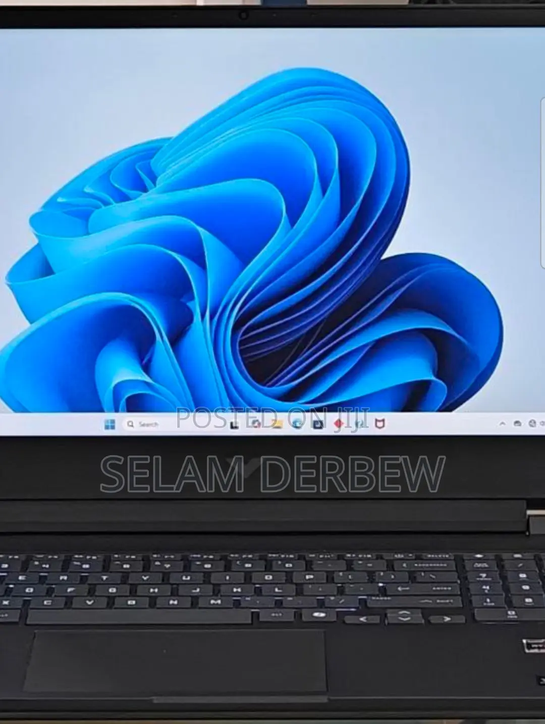 New Laptop HP Victus 15 16GB AMD Ryzen 7 SSD 512GB