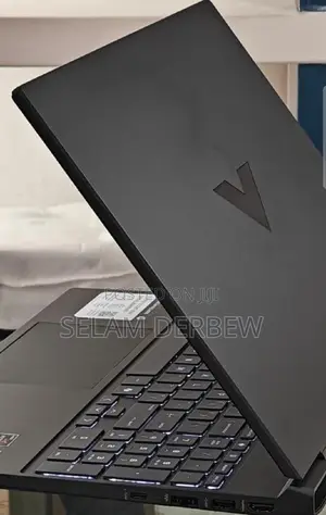 New Laptop HP Victus 15 16GB AMD Ryzen 7 SSD 512GB