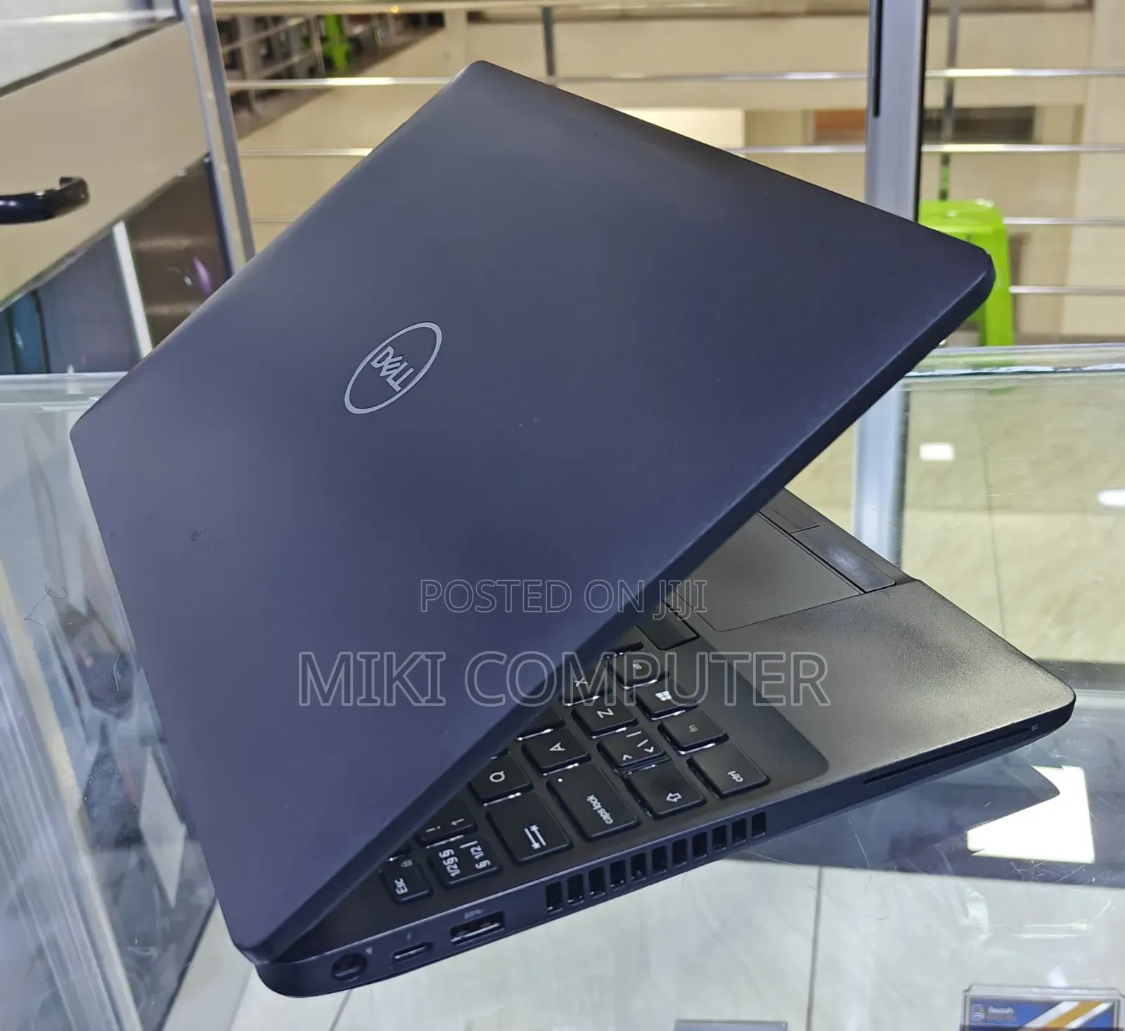 New Laptop Dell Latitude 5310 8GB Intel Core I5 SSD 512GB