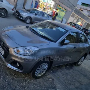 Suzuki Dzire 2022 Silver