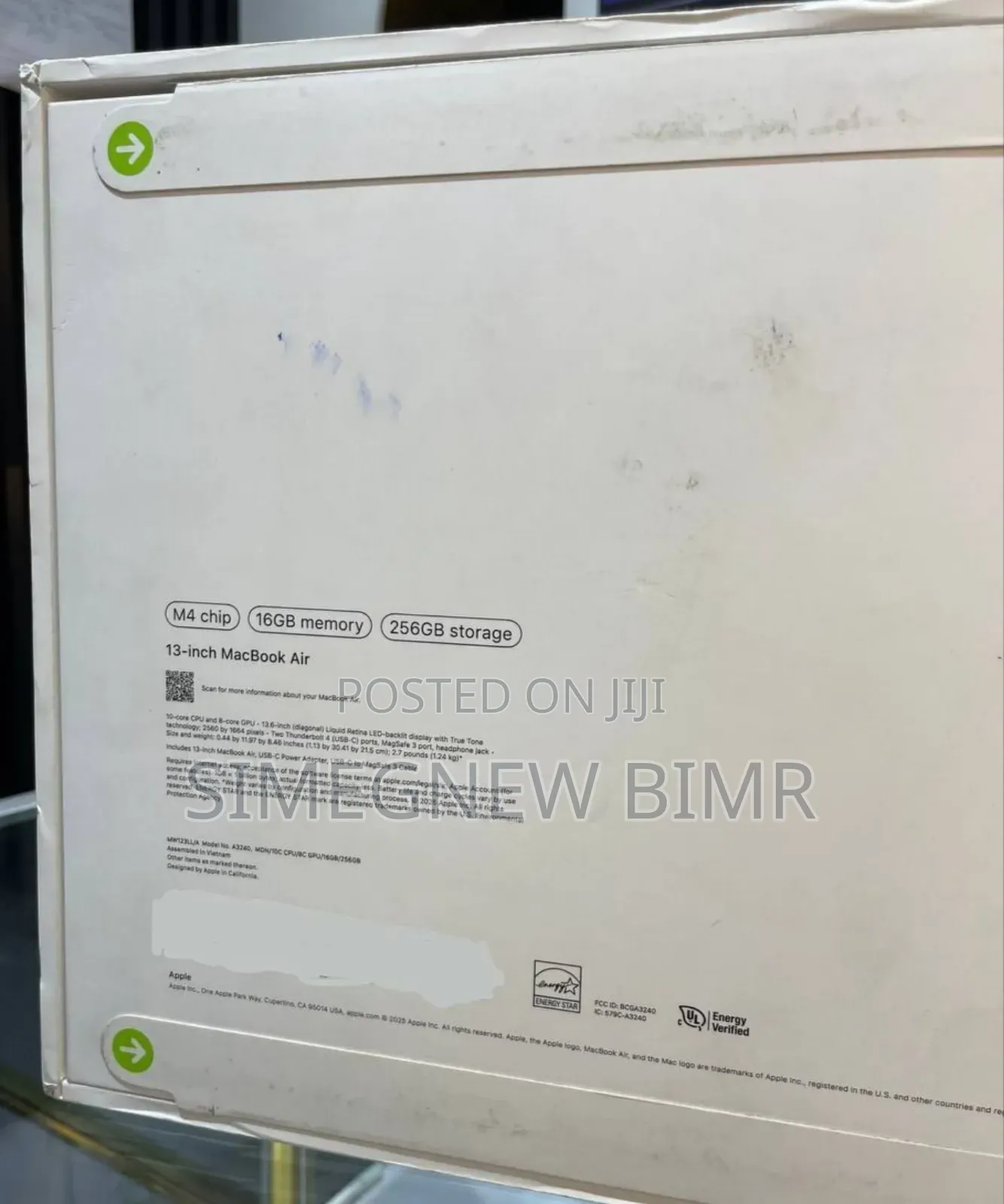 New Laptop Apple MacBook Air 2025 M4 13-Inch 16GB Apple M4 SSD 256GB