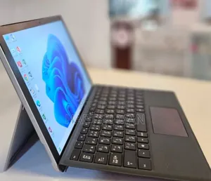 New Laptop Microsoft Surface Pro 7+ 16GB Intel Core i7 SSD 512GB