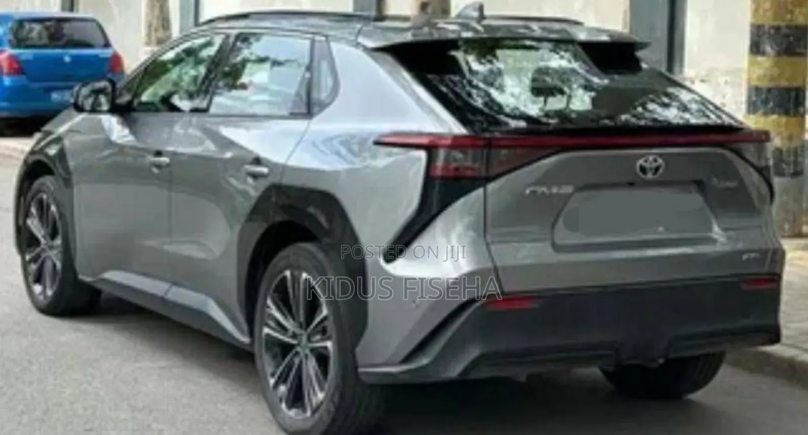 New Toyota bZ4X 71.4 kWh FWD 2022 Silver