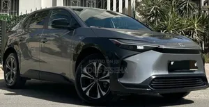 New Toyota bZ4X 71.4 kWh FWD 2022 Silver
