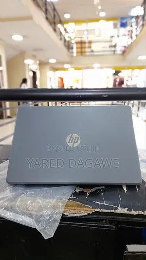 New Laptop HP Stream Notebook 8GB Intel Core I5 HDD 2T