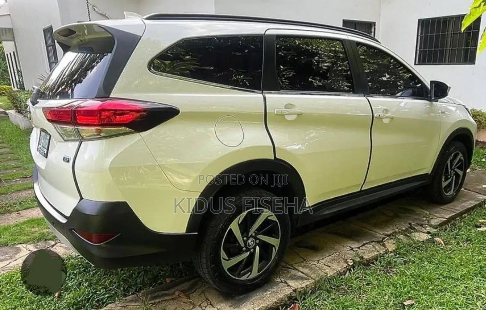 Toyota Rush 2023 White