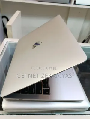 New Laptop Apple MacBook Pro M1 16GB Apple M1 Pro SSD 512GB