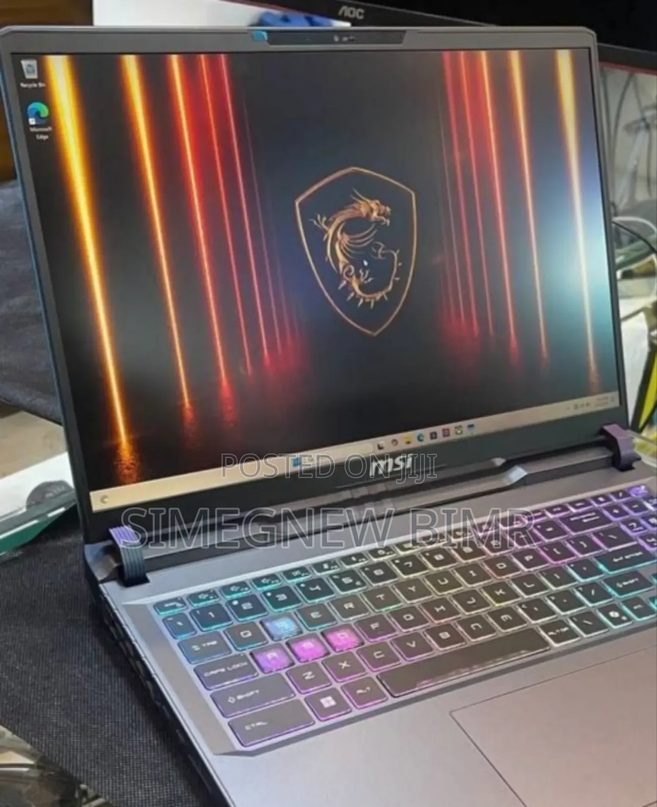 New Laptop MSI Vector 16 HX AI A2XWIG 16GB Intel Core Ultra 7 SSD 1T