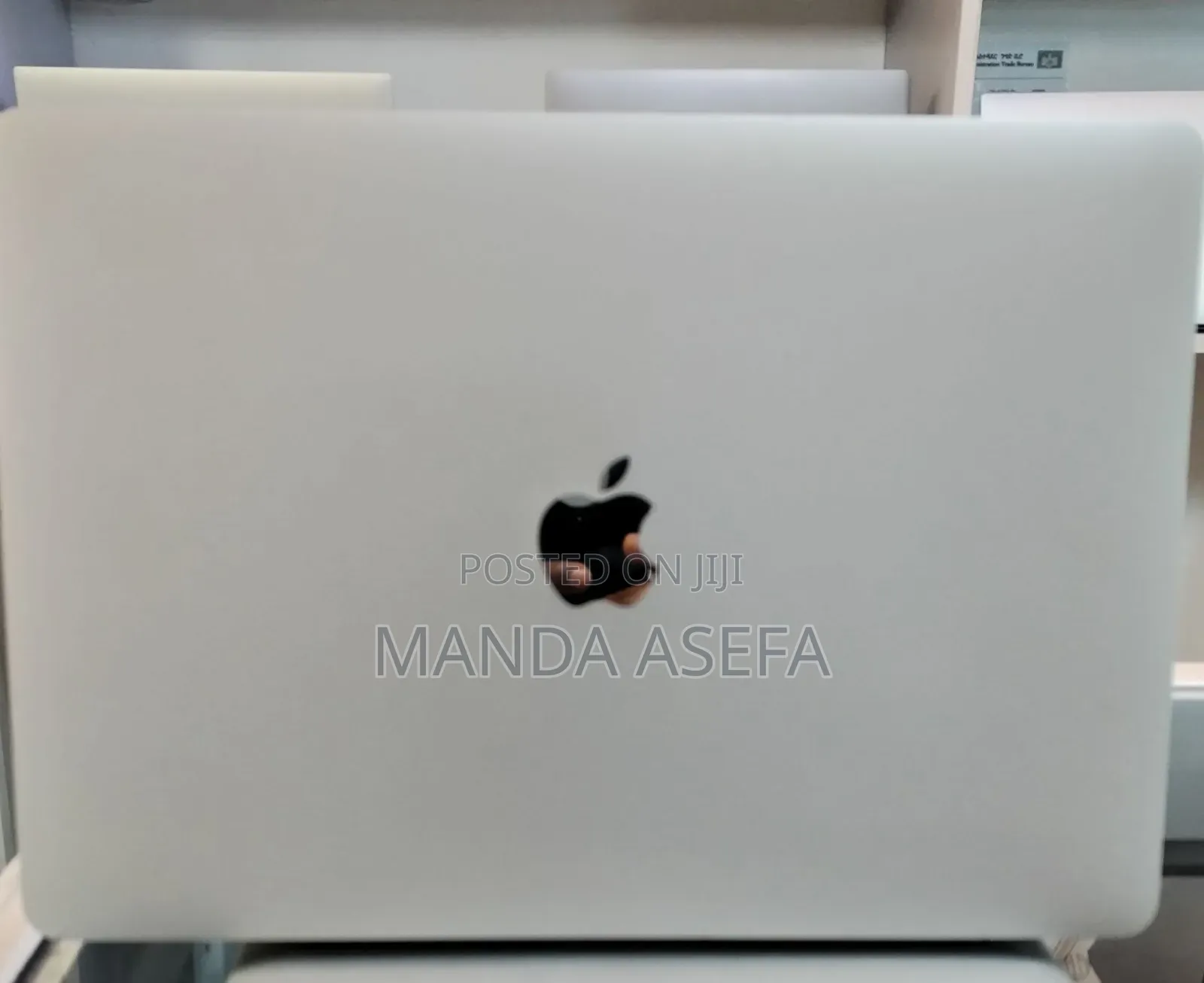 New Laptop Apple MacBook Pro M1 16GB Apple M1 Pro SSD 512GB