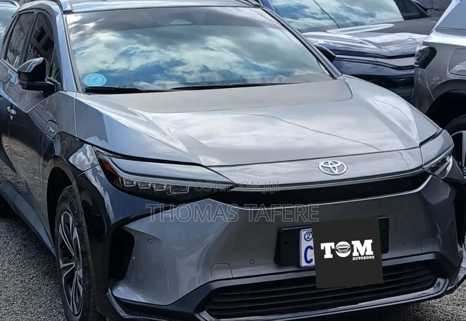 Toyota bZ4X 2024 Silver