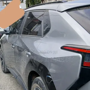 Toyota bZ4X 2024 Gray