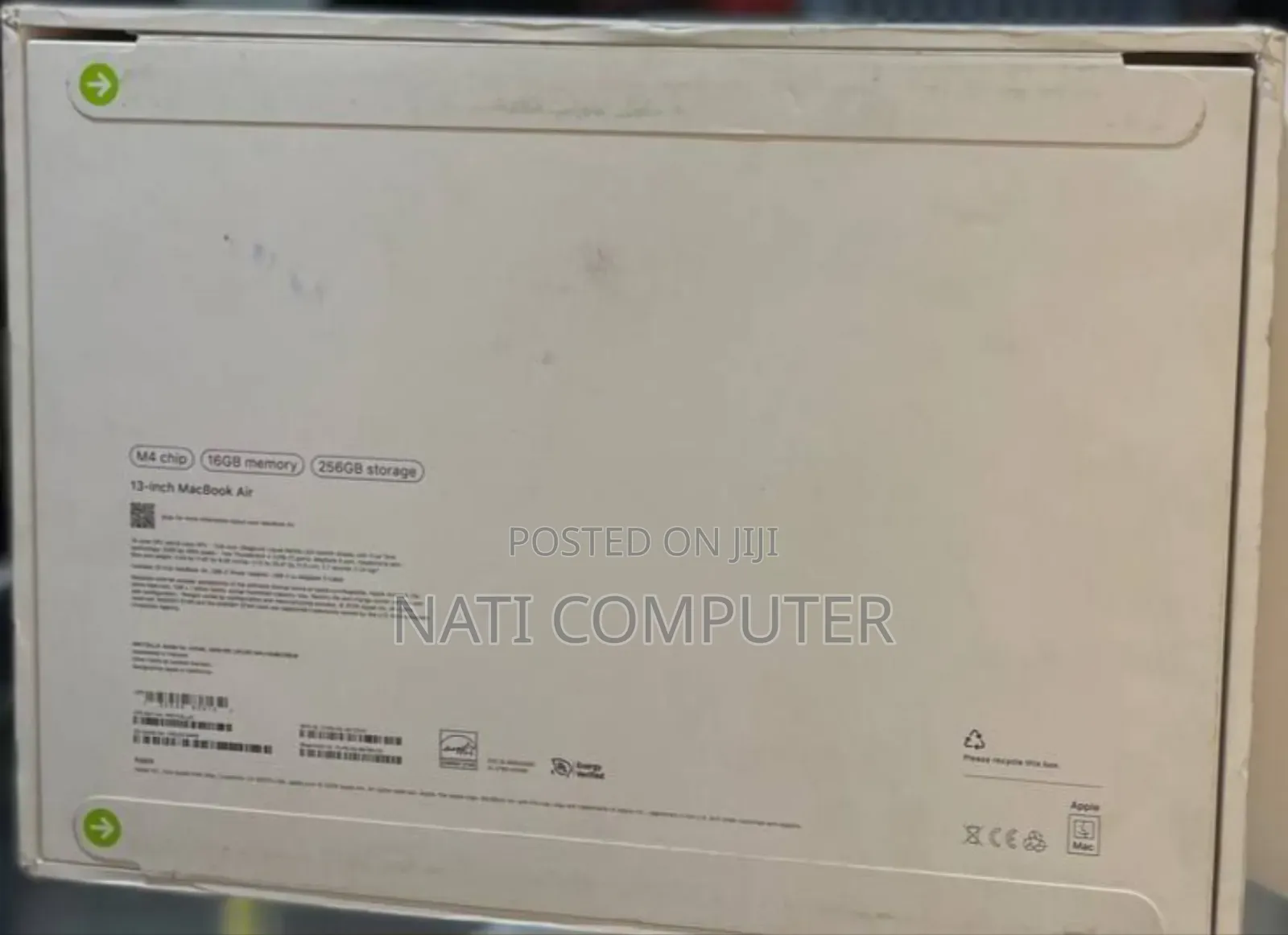 New Apple MacBook Air 2025 M4 13-Inch 16GB Apple M4 Max SSD 256GB