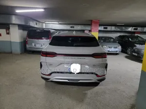 BYD Song Plus DM-i 2024 White