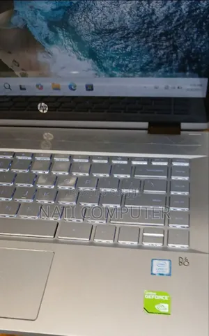 New Laptop HP Envy X360 8GB Intel Core I7 SSD 512GB