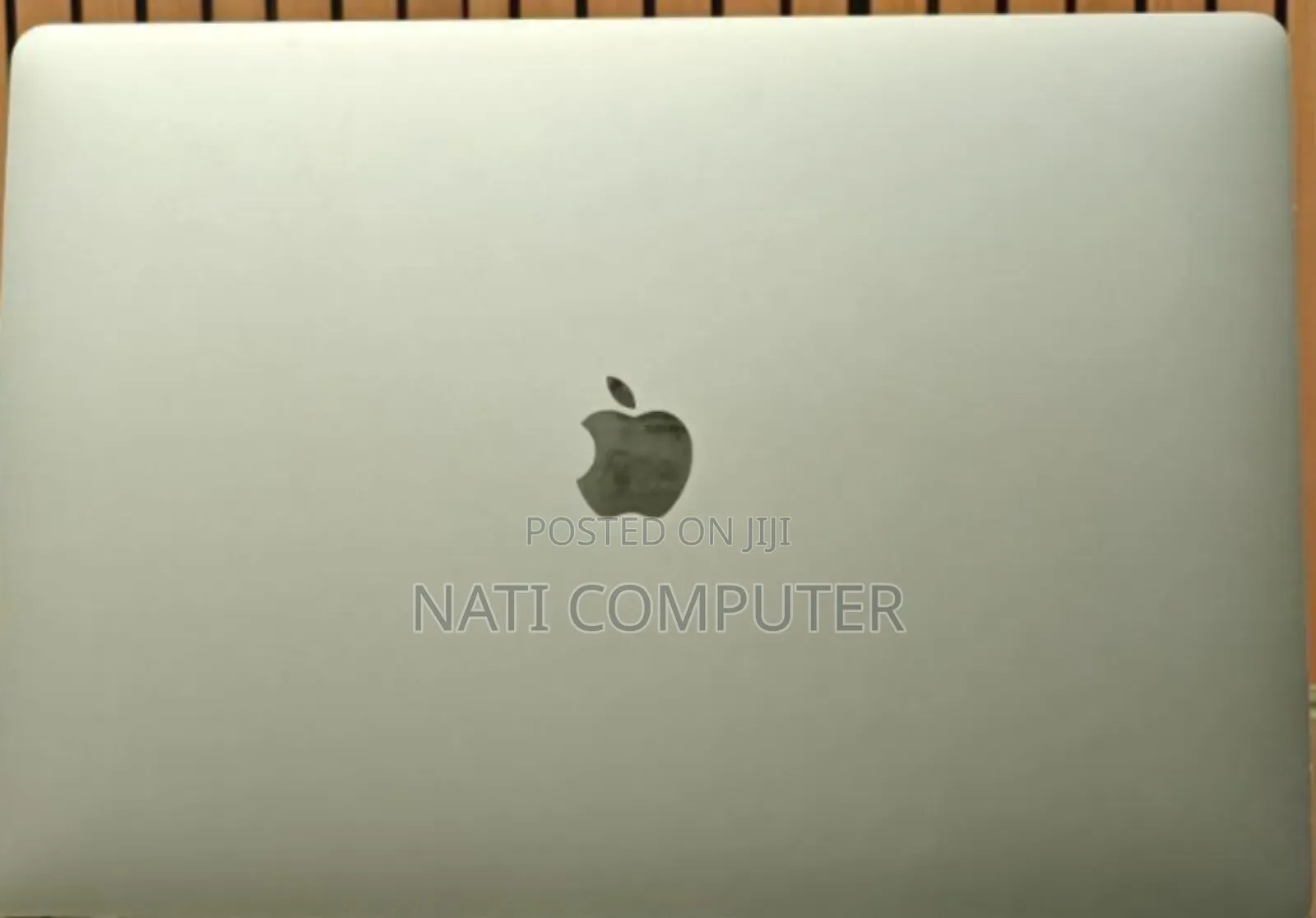 New Laptop Apple MacBook Pro 2019 16GB Intel Core I7 SSD 512GB