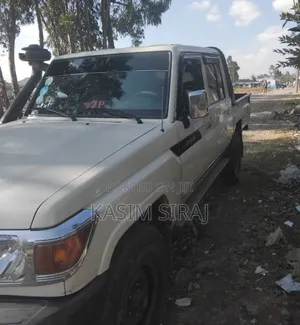 Toyota Hilux 2.4 Diesel 2020 White