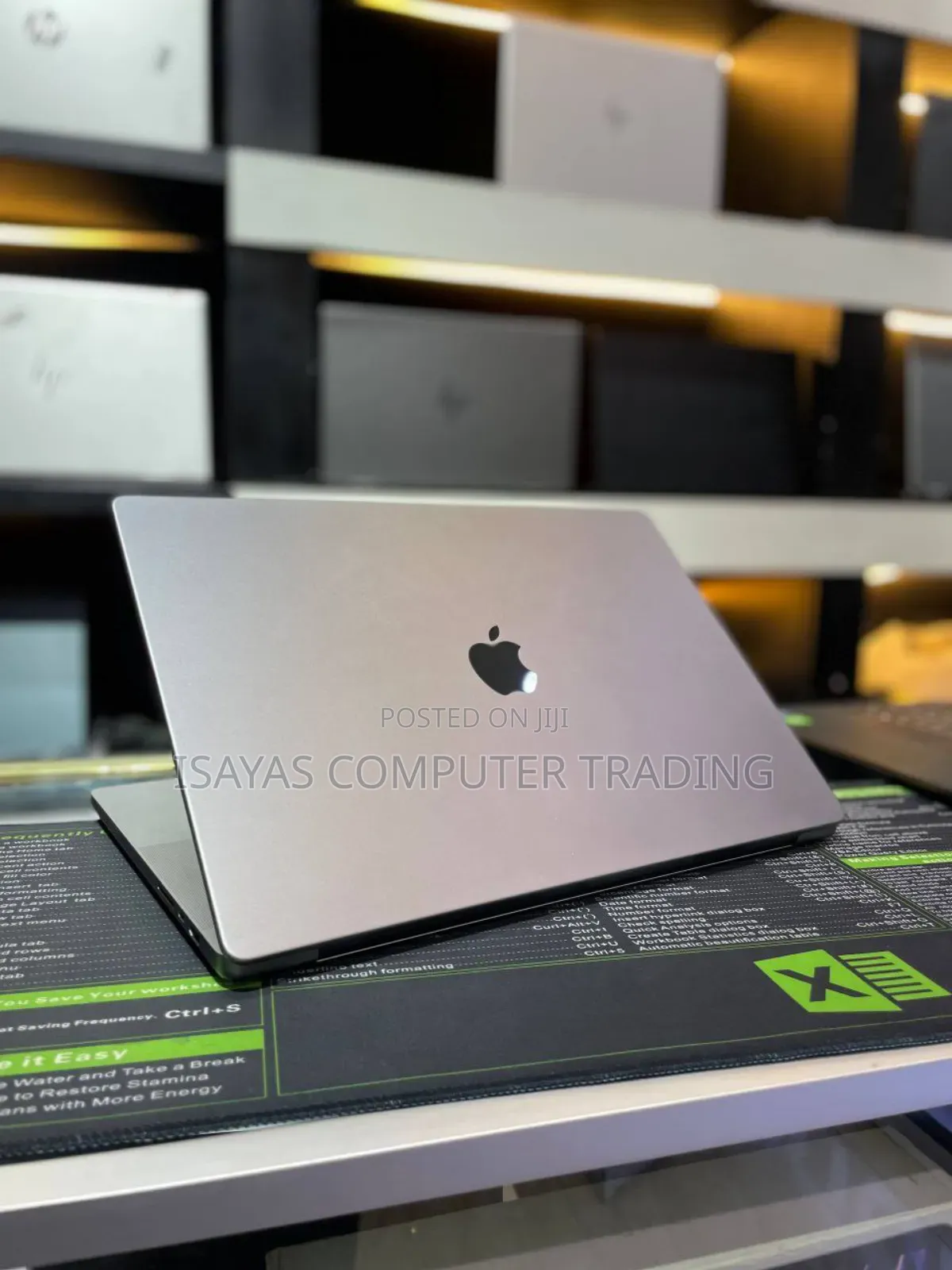 New Laptop Apple MacBook Pro M1 64GB SSD 1T