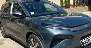 New BYD Tang EV 2025