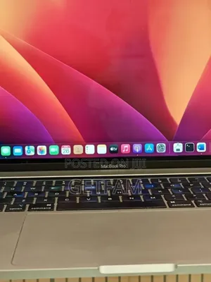 New Laptop Apple MacBook Pro 2019 16GB Intel Core I7 SSD 512GB