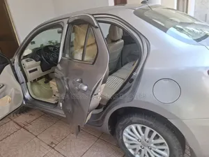 Suzuki Dzire 2022 Silver