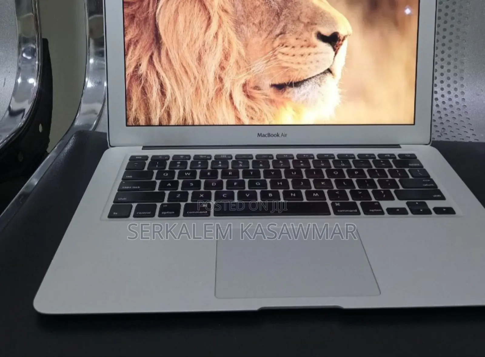 New Laptop Apple MacBook Air 2011 4GB Intel Core I5 SSD 128GB