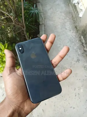 Apple iPhone X 64 GB Black