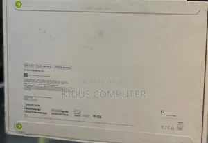 New Laptop Apple MacBook Air 2025 M4 13-Inch 16GB Apple M4 SSD 256GB