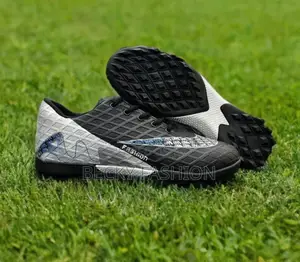 Nike Fustal Soccer Cleats Shoes