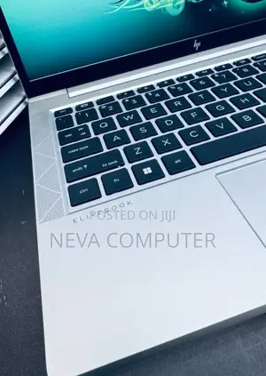 New Laptop HP EliteBook 830 G5 16GB Intel Core I5 SSD 512GB