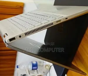 New Laptop HP Pavilion 15 8GB Intel Core I7 SSD 512GB