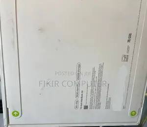 New Laptop Apple MacBook Air 2025 M4 13-Inch 16GB Apple M4 SSD 256GB