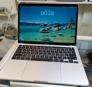 New Laptop Apple MacBook Pro M1 16GB Apple M1 Pro SSD 512GB