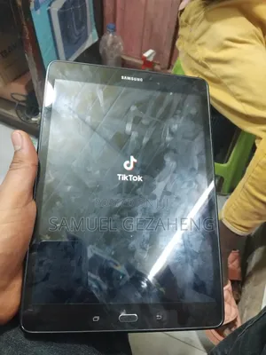 New Samsung Galaxy Tab A 10.1 (2019) 16 GB Black