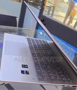 New Laptop HP Pavilion 15 16GB Intel Core I7 SSD 1T