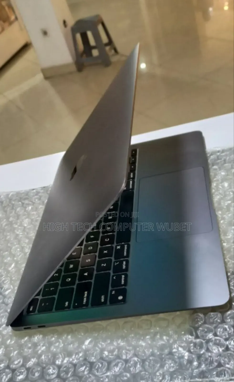 New Laptop Apple MacBook Air 2020 M1 8GB Intel SSD 256GB