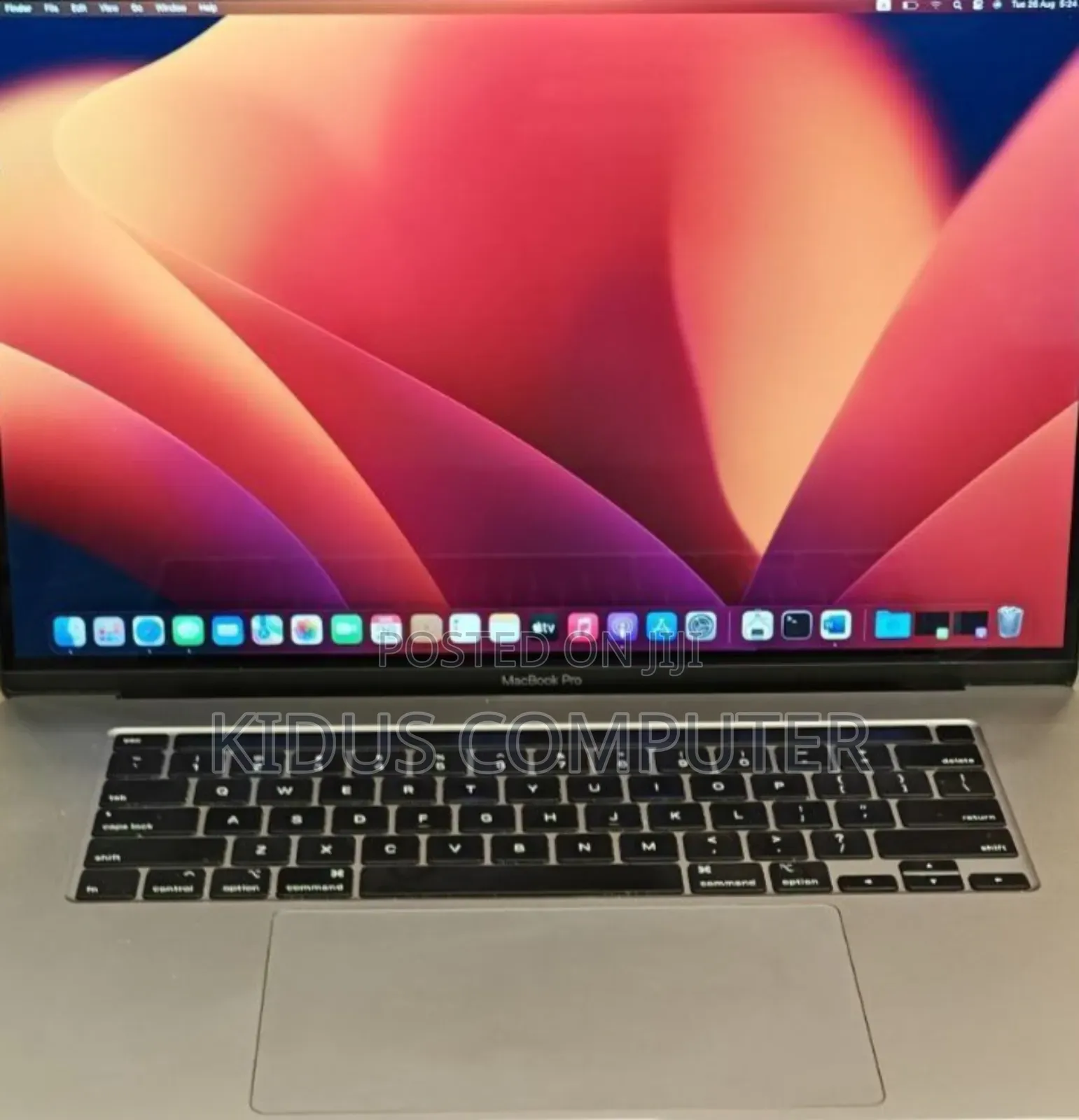 New Laptop Apple MacBook Pro 2019 16GB Intel Core I7 SSD 512GB