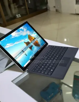 New Laptop Microsoft Surface 4GB Intel Core I5 SSD 128GB