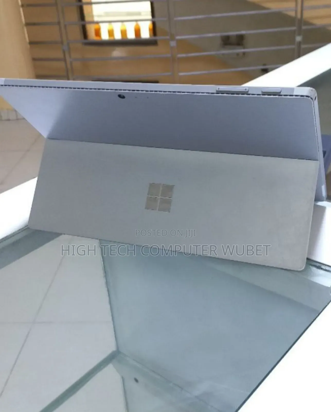 New Laptop Microsoft Surface 4GB Intel Core I5 SSD 128GB